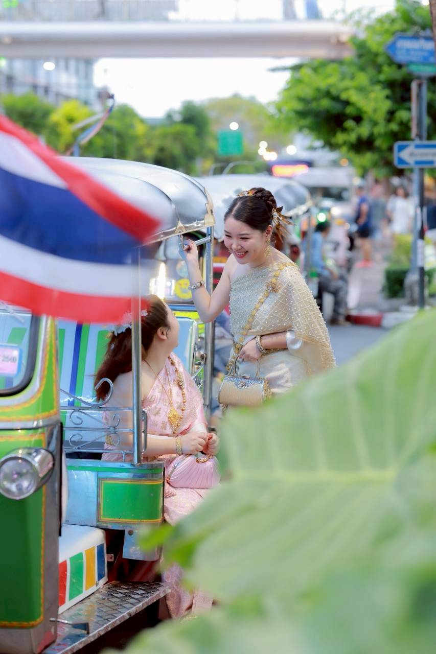 ผลงานถ่ายภาพชุดไทย